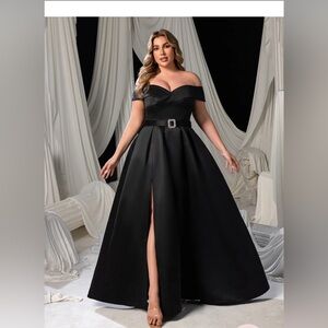Elegant Black Evening Gown